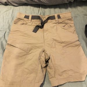 North Face Hiking Pants/Shorts (Zipoff)